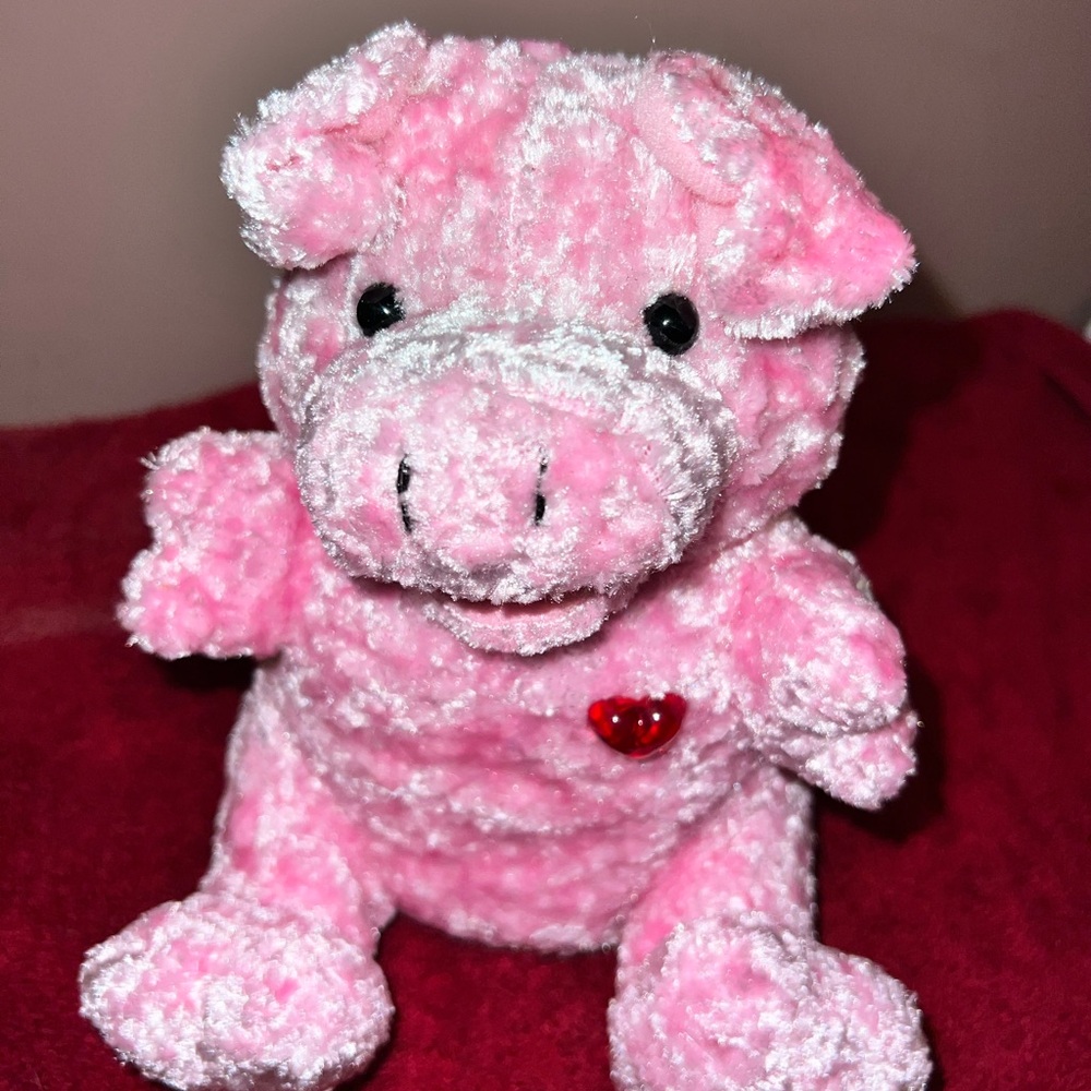 Scenario Phone Buddy Pink‎ Plush Pig Red Heart Non Tested 8”